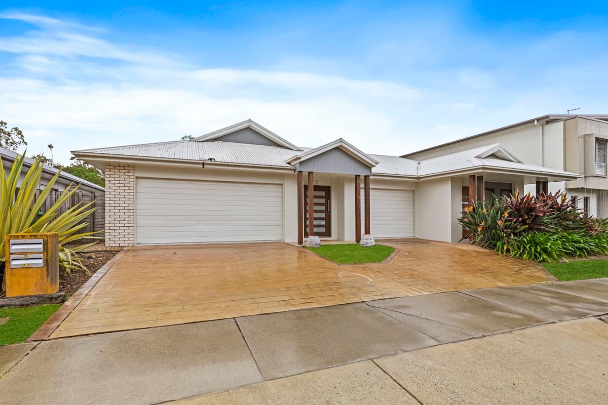 27 Flinders Circuit, Fitzgibbon