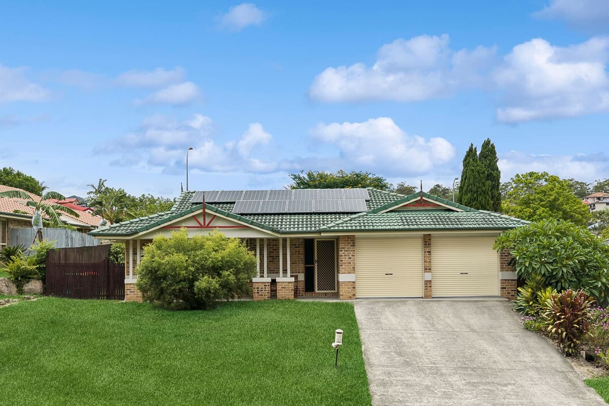 21 YEWLEAF PLACE, Calamvale