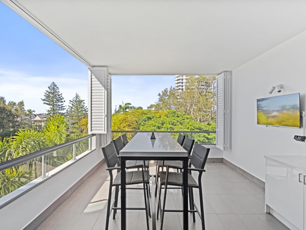 81/28 Bayview Street, Runaway Bay