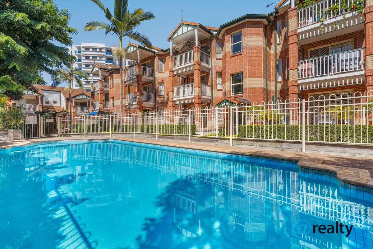 26/53 Bauer Street, Southport