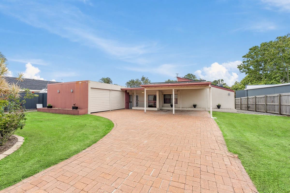5 Rochester Drive, Mount Warren Park