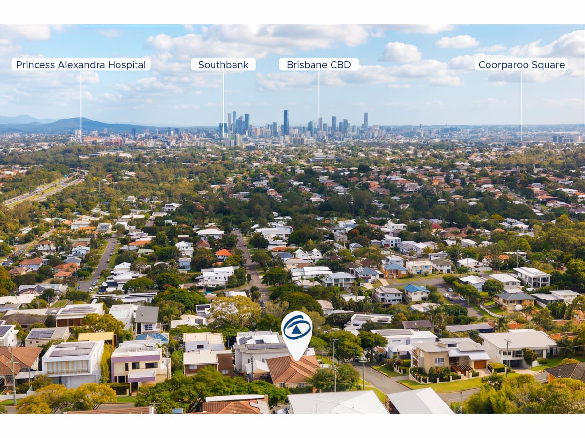 42 Kneale Street, Holland Park West