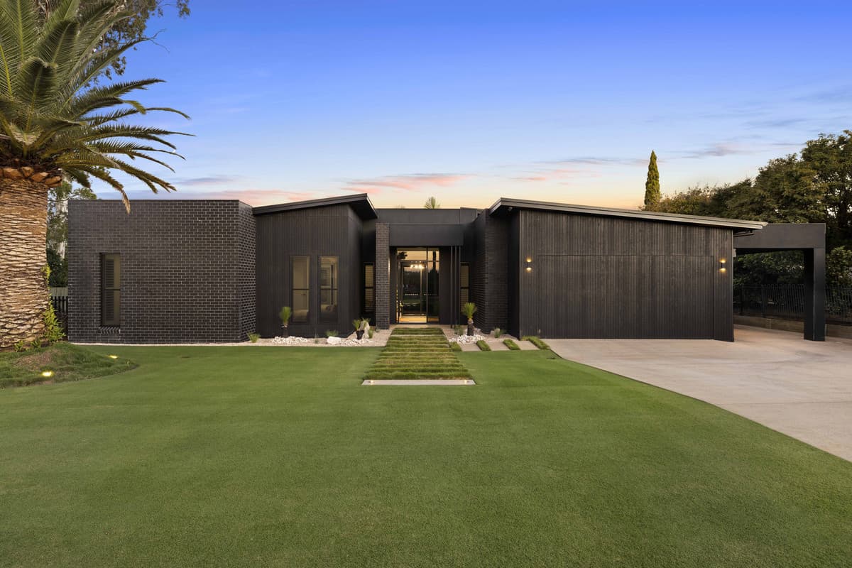 56 Prince Henry Drive, Prince Henry Heights