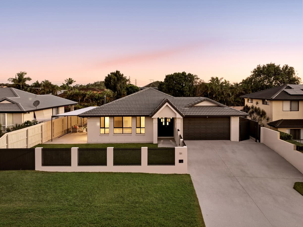 51 Oakley Street, Carindale