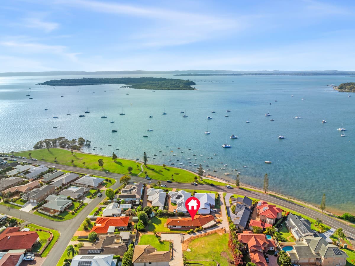 39 Orana Esplanade, Victoria Point