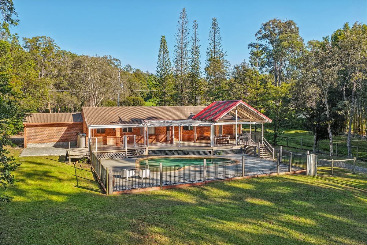 11 Woodland Drive, Reedy Creek