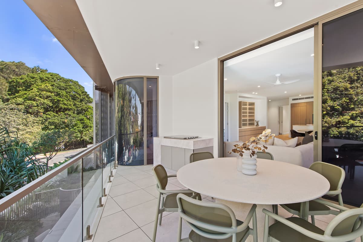 4/13-15 Chairlift Avenue, Mermaid Beach