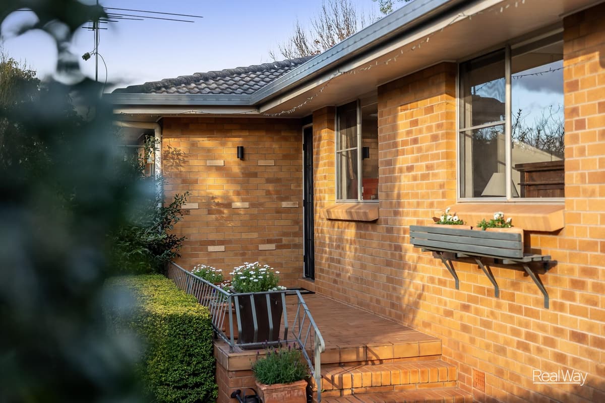 16 Talinga Street, Mount Lofty