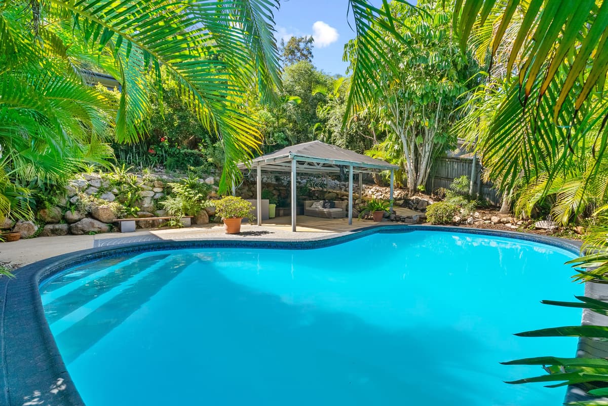 6 Keperra Court, Arana Hills