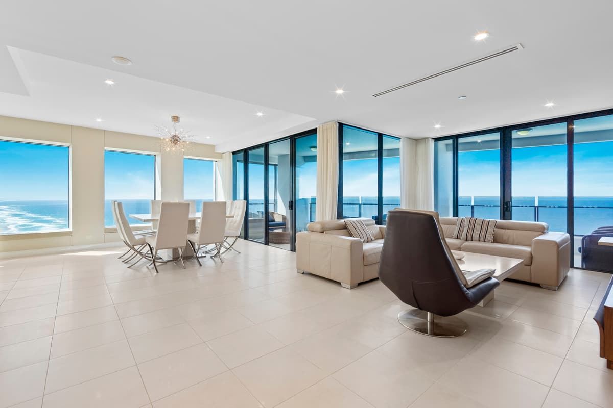 4404/4 The Esplanade, Surfers Paradise