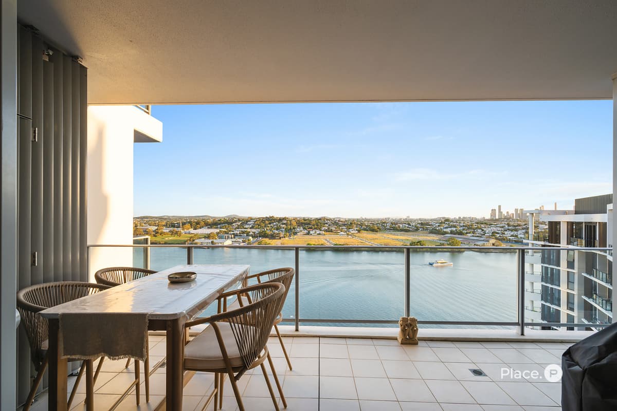 4163/37c Harbour Road, Hamilton