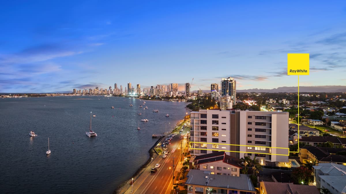 401/286 Marine Parade, Labrador
