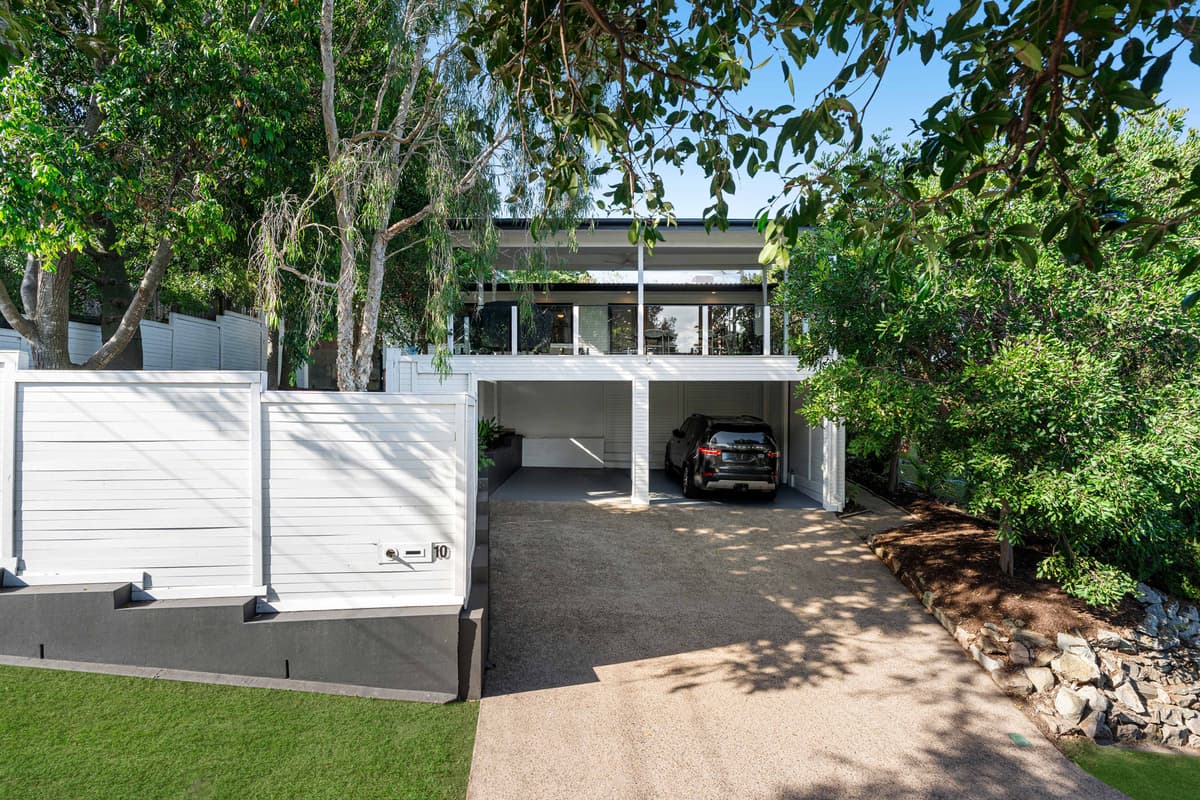 10 Tugulawa Street, Balmoral