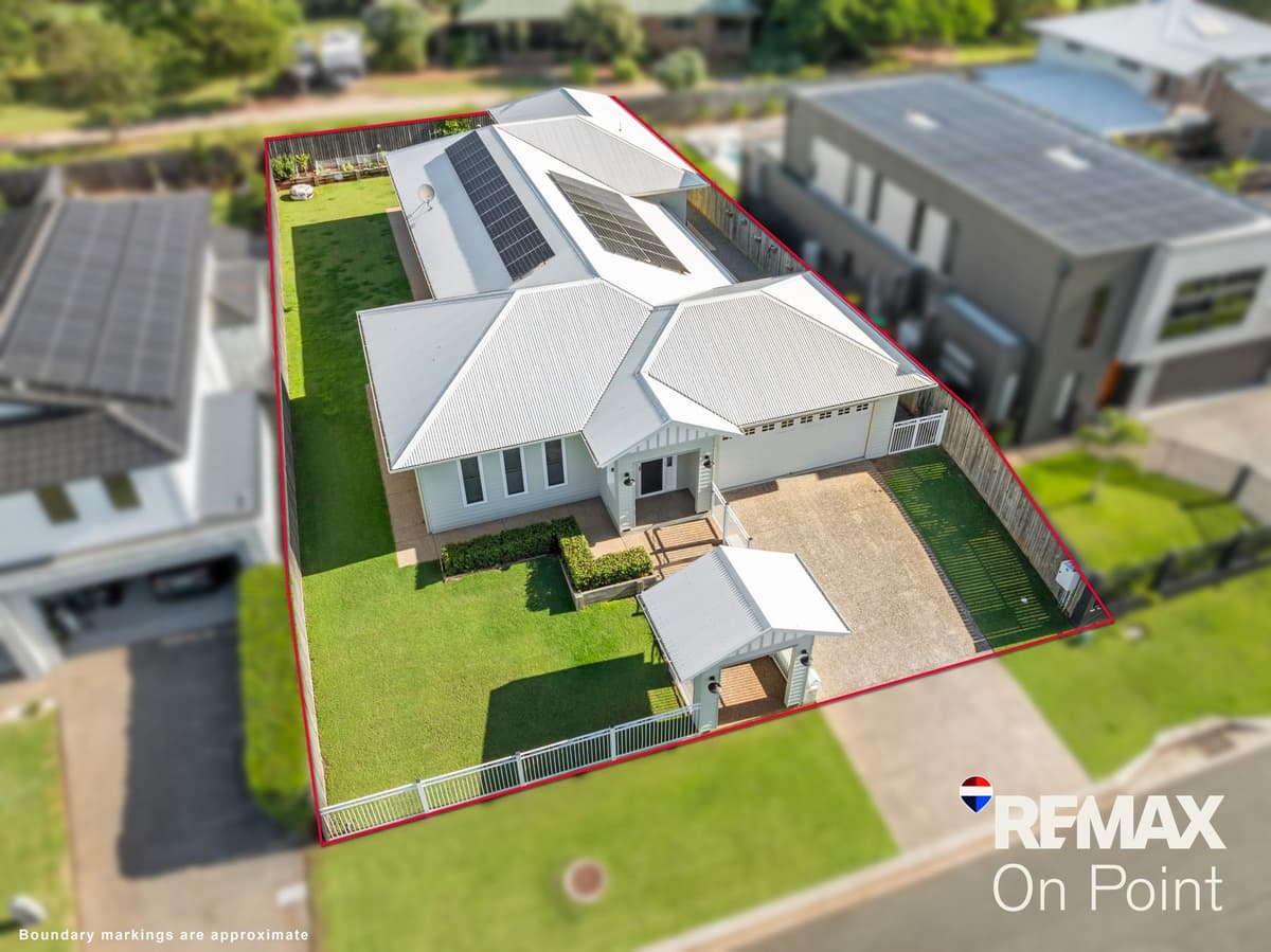 9 Somersby Court, Birkdale