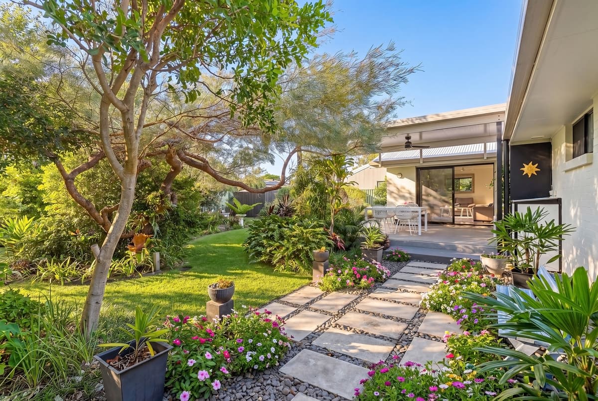 5 Bluejay Street, Burleigh Waters