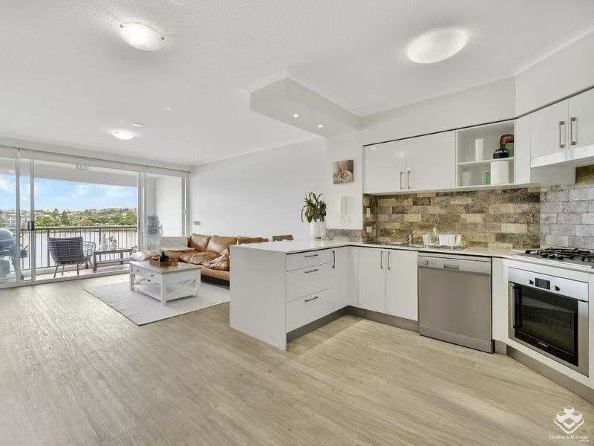 27/39 Vernon Terrace, Teneriffe