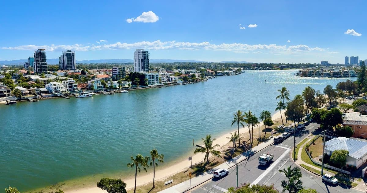 902/3 River Drive, Surfers Paradise