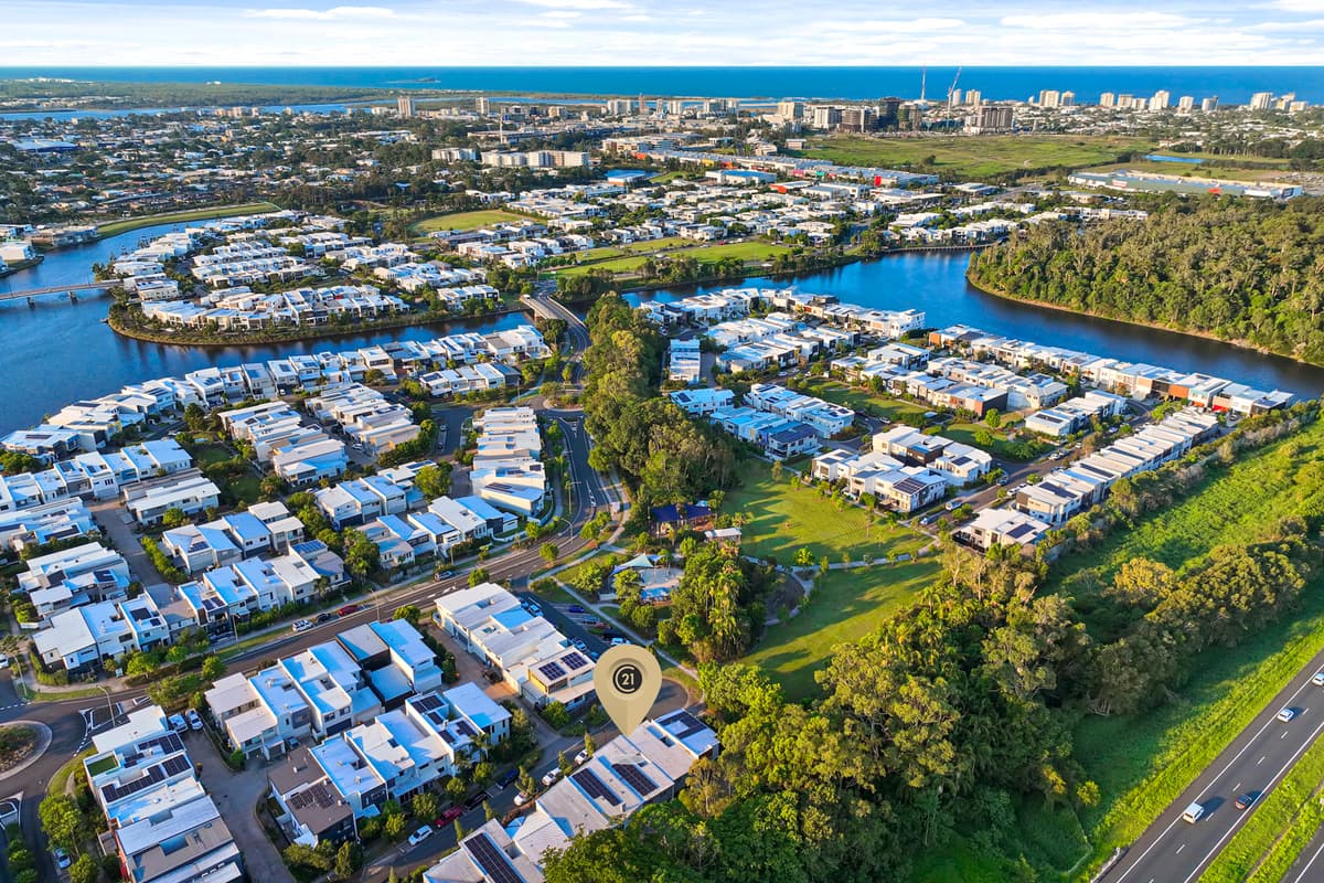 15 Tinnanbar Terrace, Maroochydore