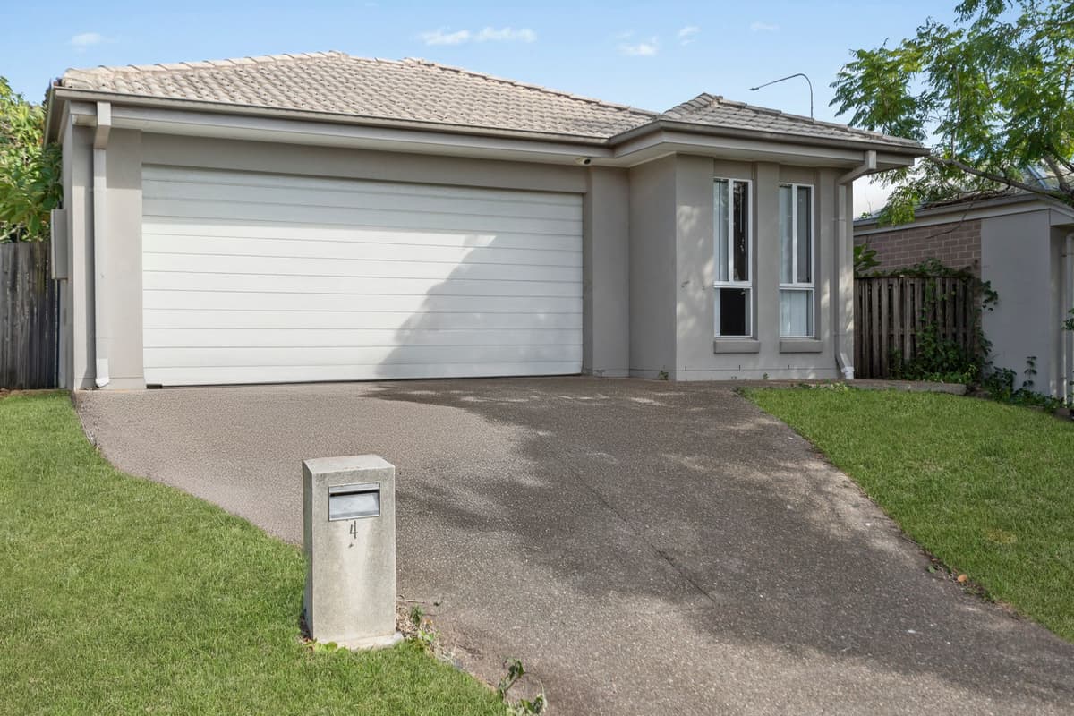 4 Gunther Avenue, Coomera