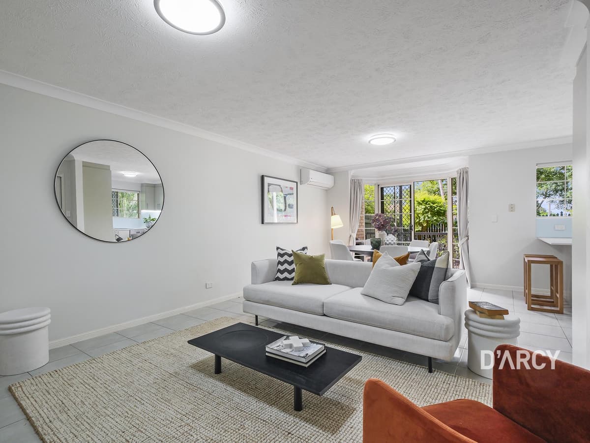 1/4 Woodland Street, Ashgrove