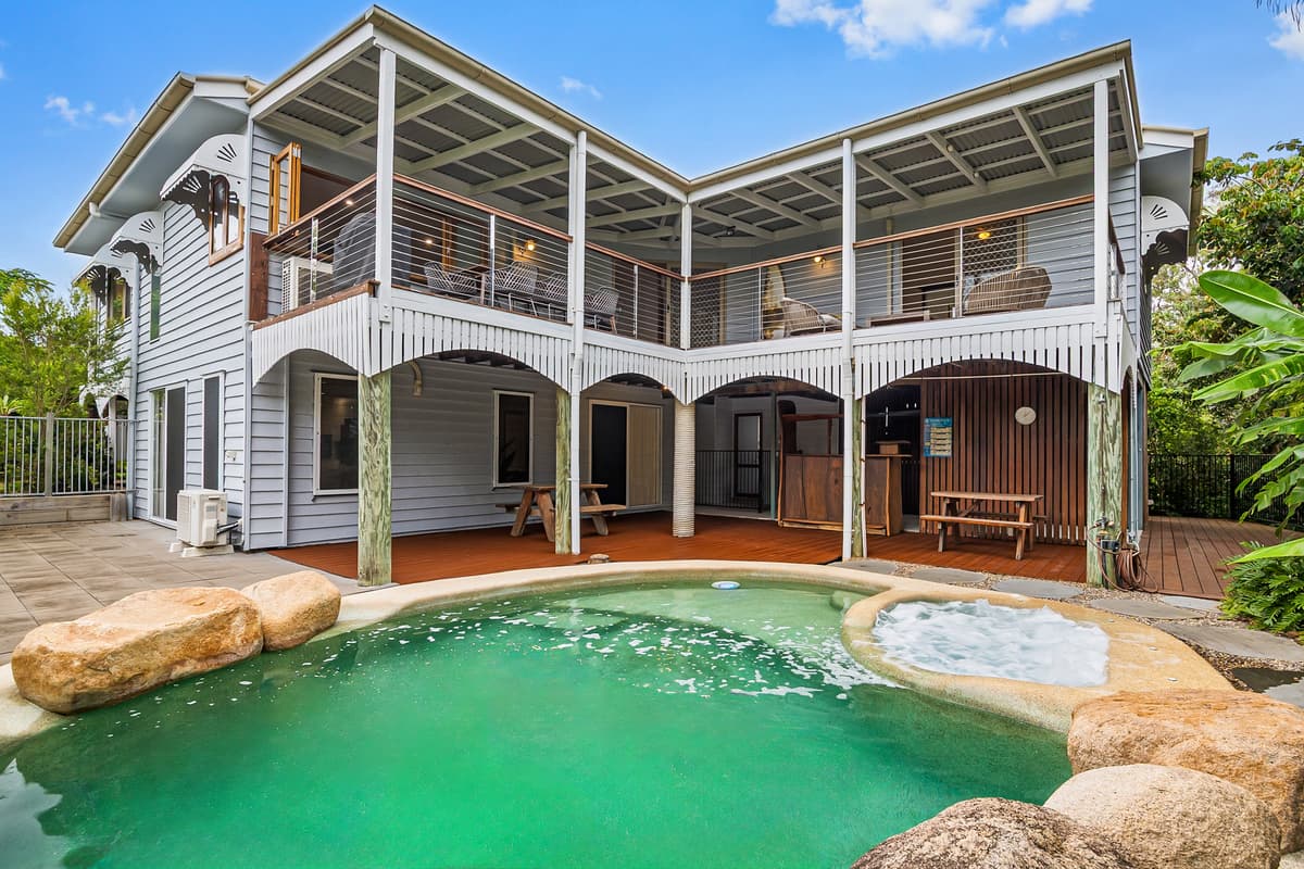 14 Marakari Crescent, Mount Coolum