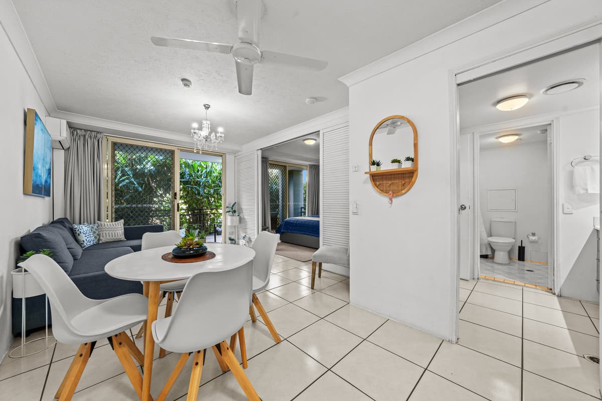 1/1-8 Paradise Island, Surfers Paradise