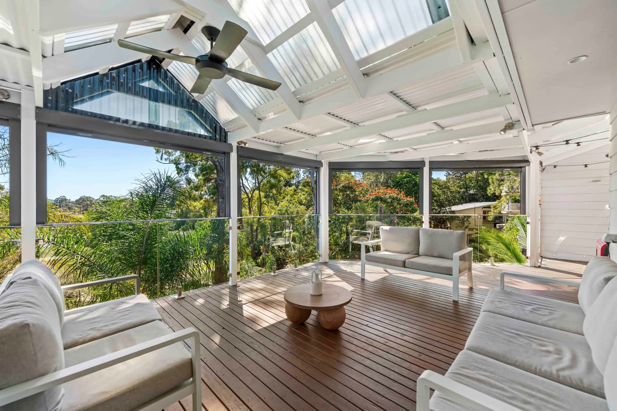 90 Avocado Street, Elanora