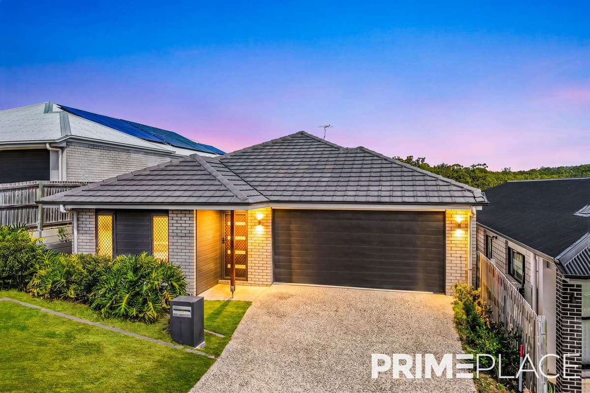 21 AURORA STREET, Spring Mountain