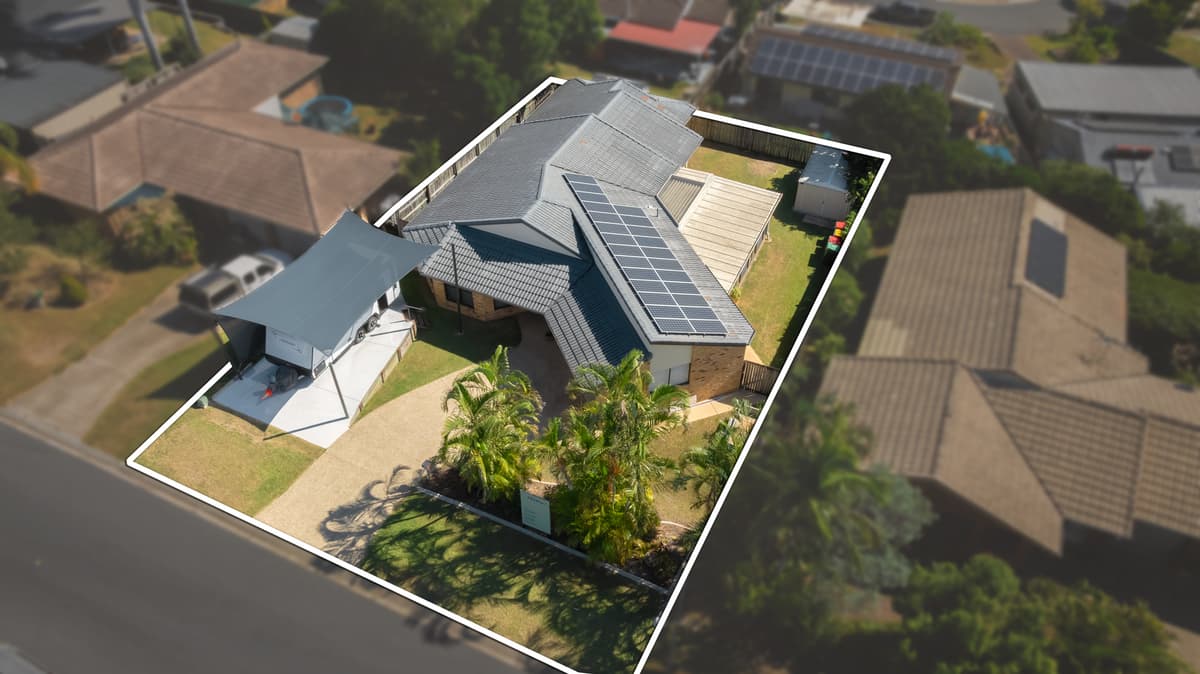 7 Tomkins Road, Riverhills