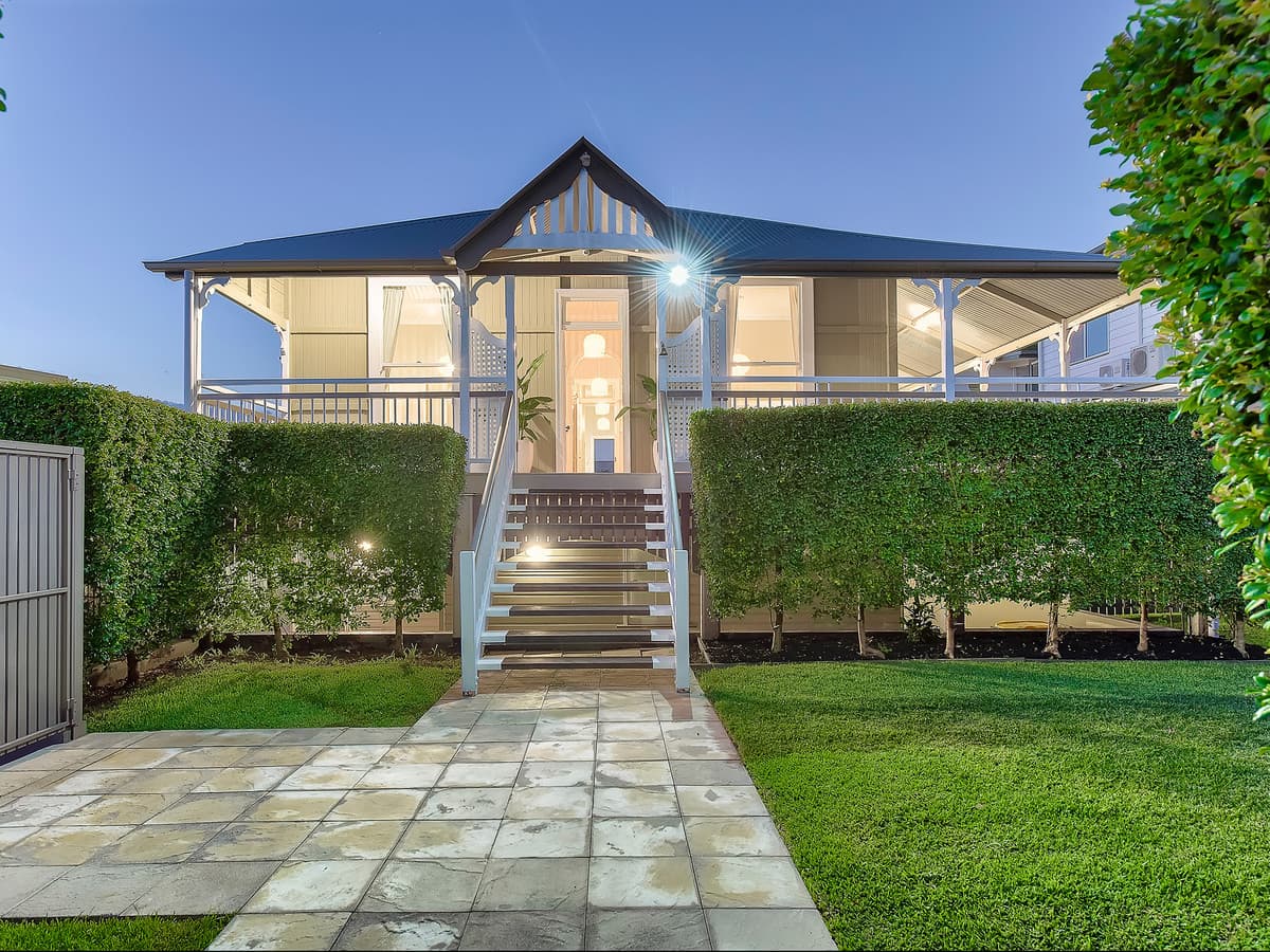 96 Stephens Street, Morningside