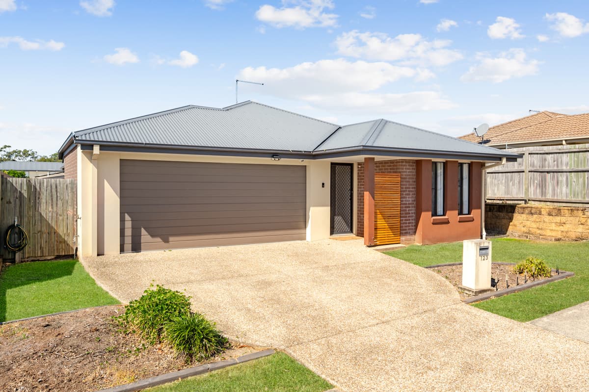 123 Dixon Drive, Pimpama