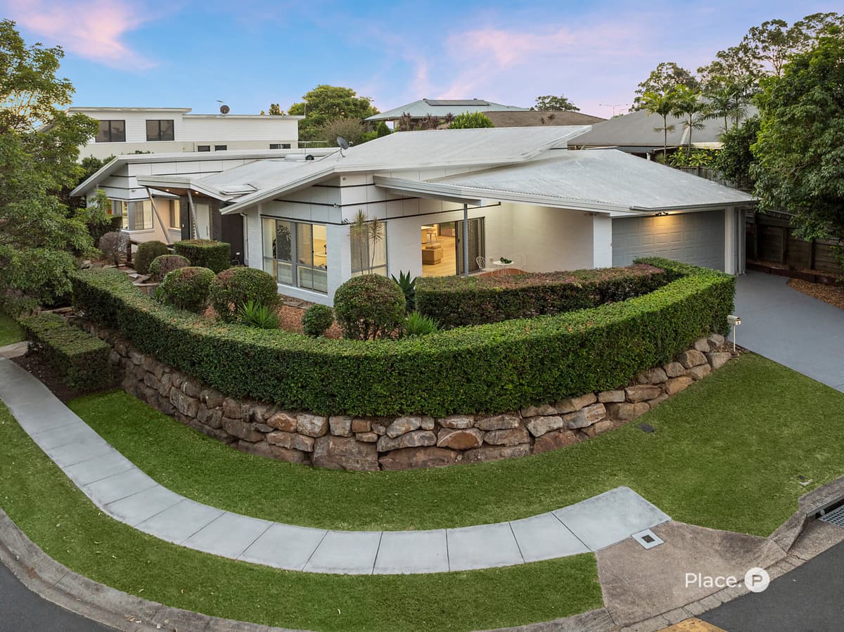 6 Rutherglen Crescent, Calamvale