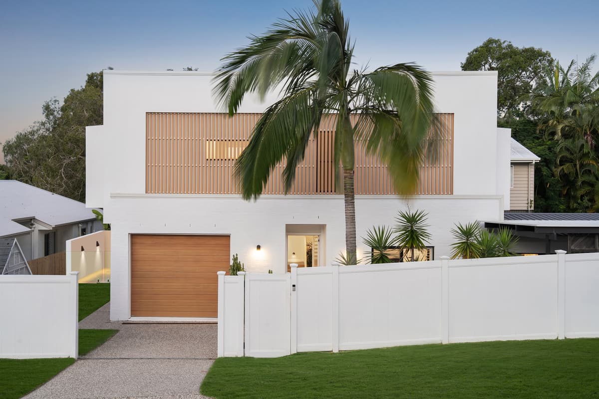 1 Beryl Terrace, Mount Coolum