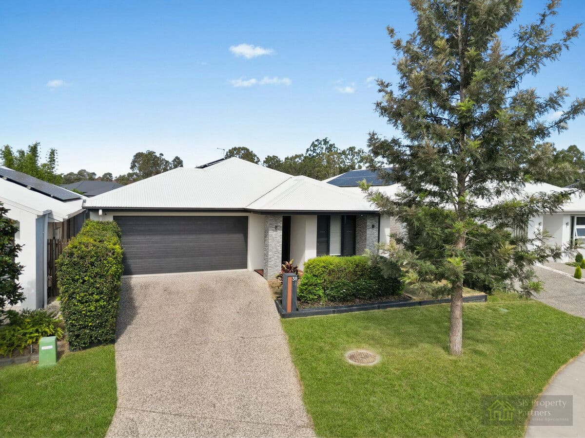 38 Leaf Street, Greenbank