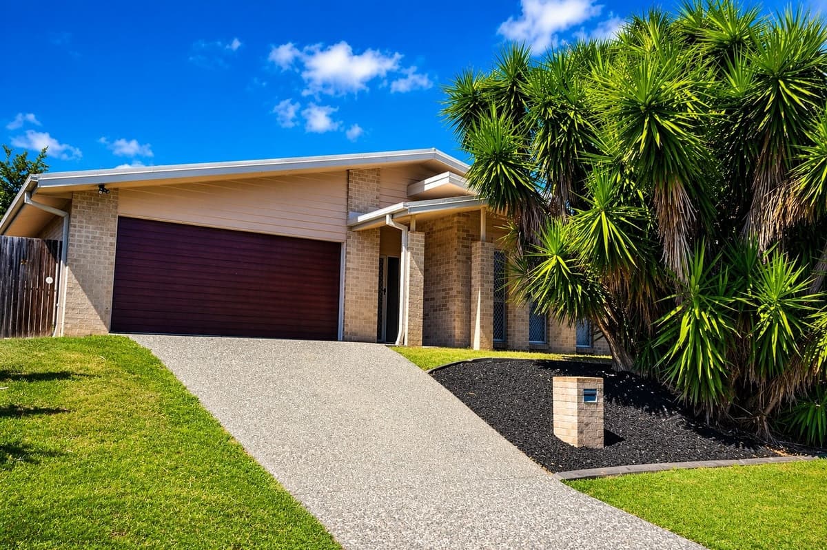 15 Navickas Circuit, Redbank Plains