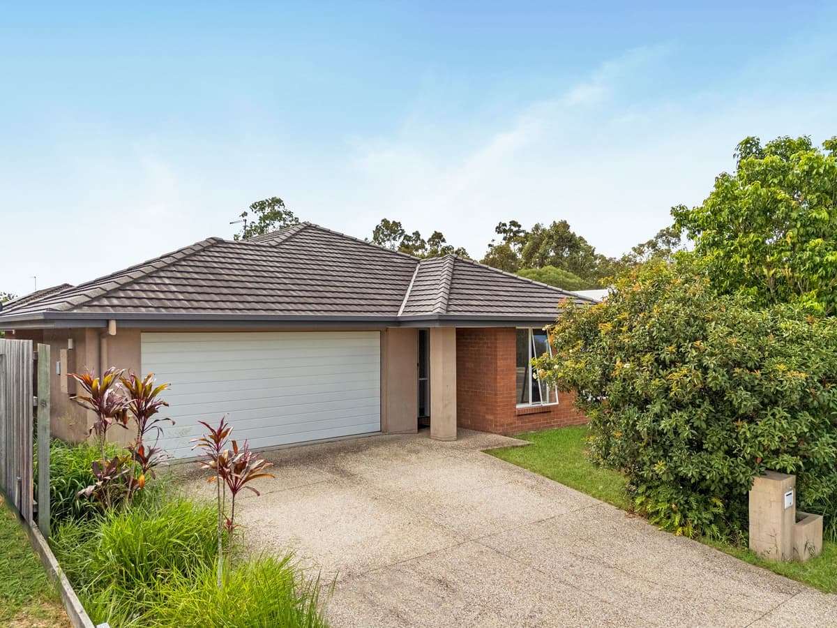 42 Saint Marys Close, Doolandella