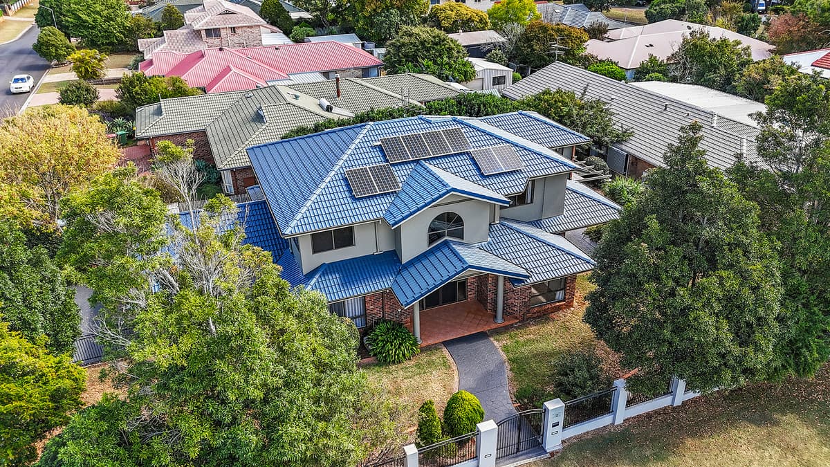 2 Meredith Crescent, Rangeville