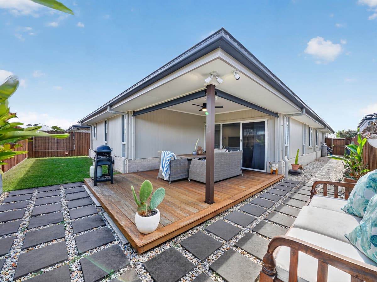 90 Riparian Circuit, Logan Reserve