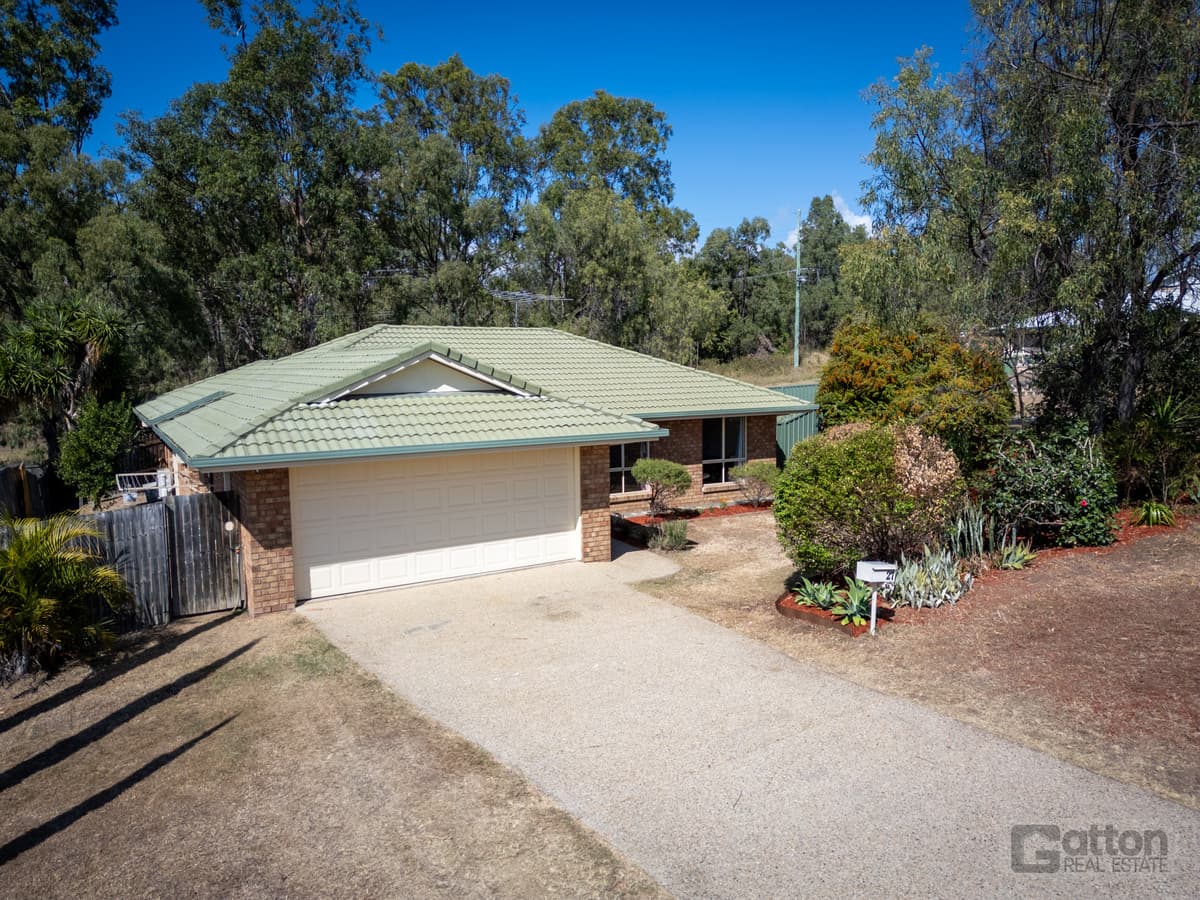27 Davis Crescent, Gatton