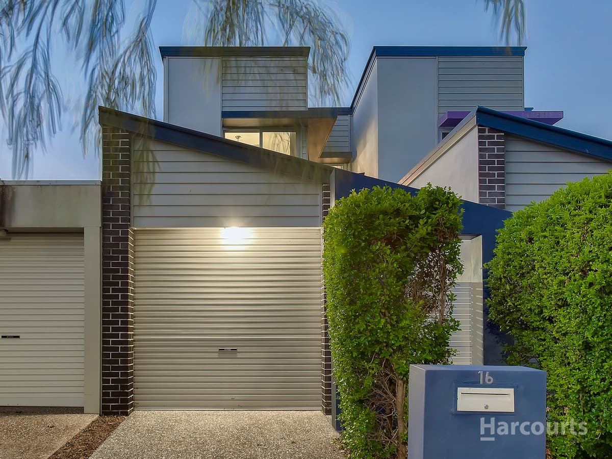 16 Cocoparra Place, Fitzgibbon