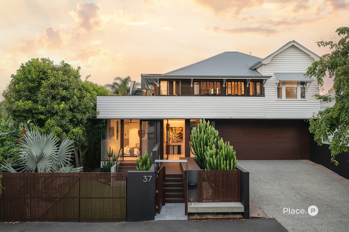 37 Hawthorne Street, New Farm