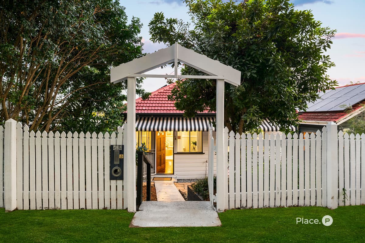 42 Hockings Street, Holland Park West