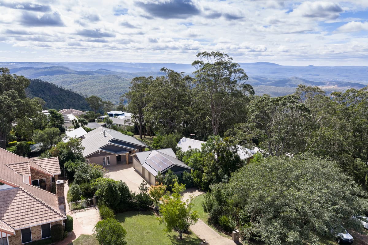 19 Harvey Street, Mount Lofty