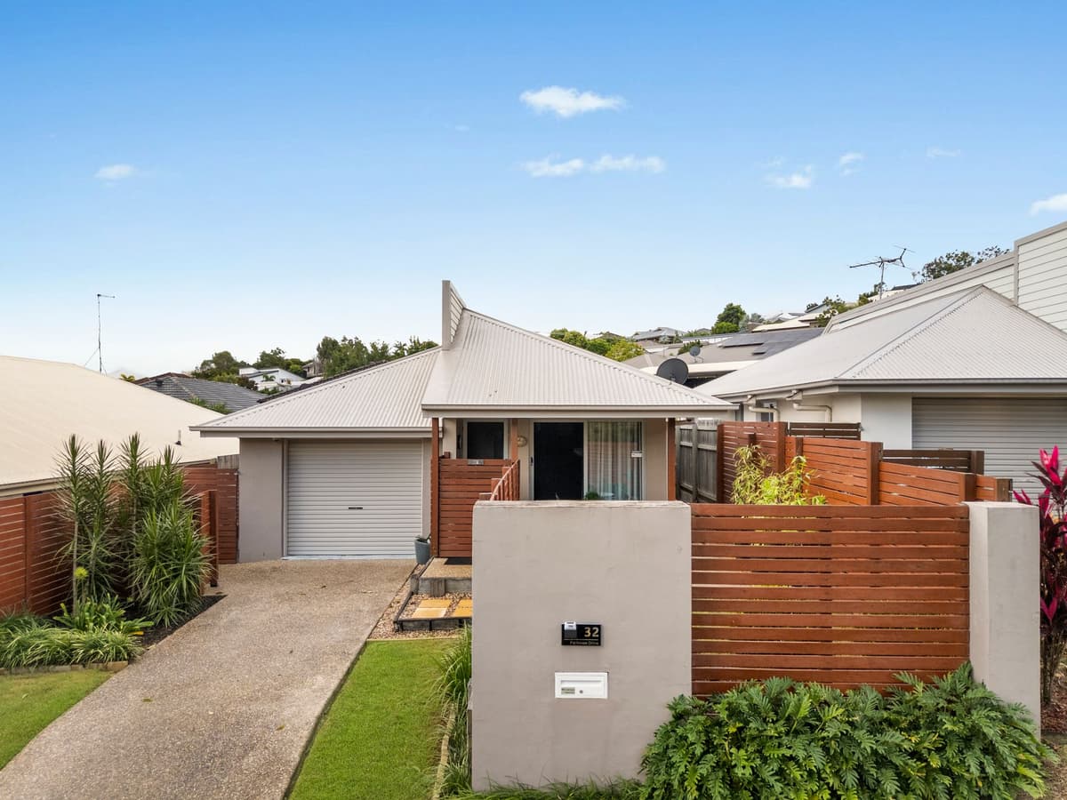 32 Parkview Drive, Springfield Lakes