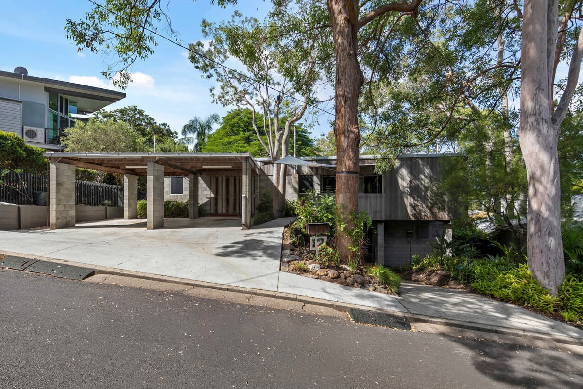 12 Colorado Avenue, Bardon