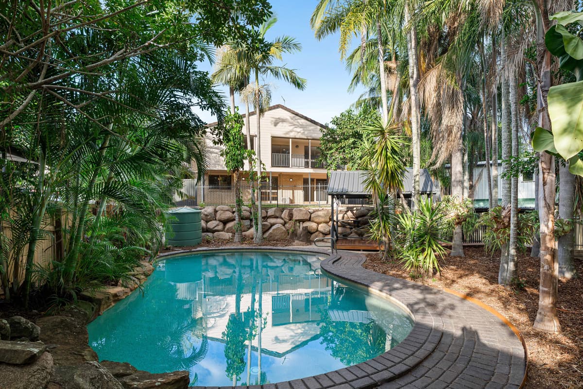 241 Ernest Street, Lota