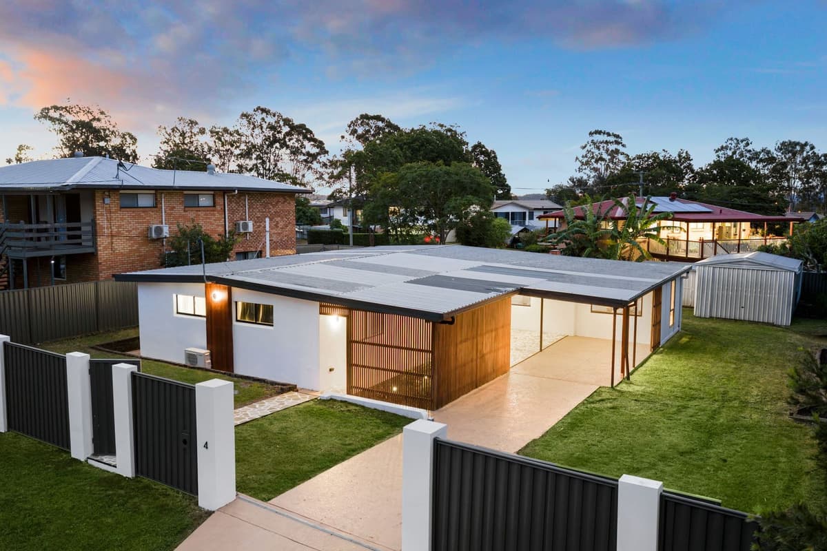 4 BORODIN STREET, Bellbird Park