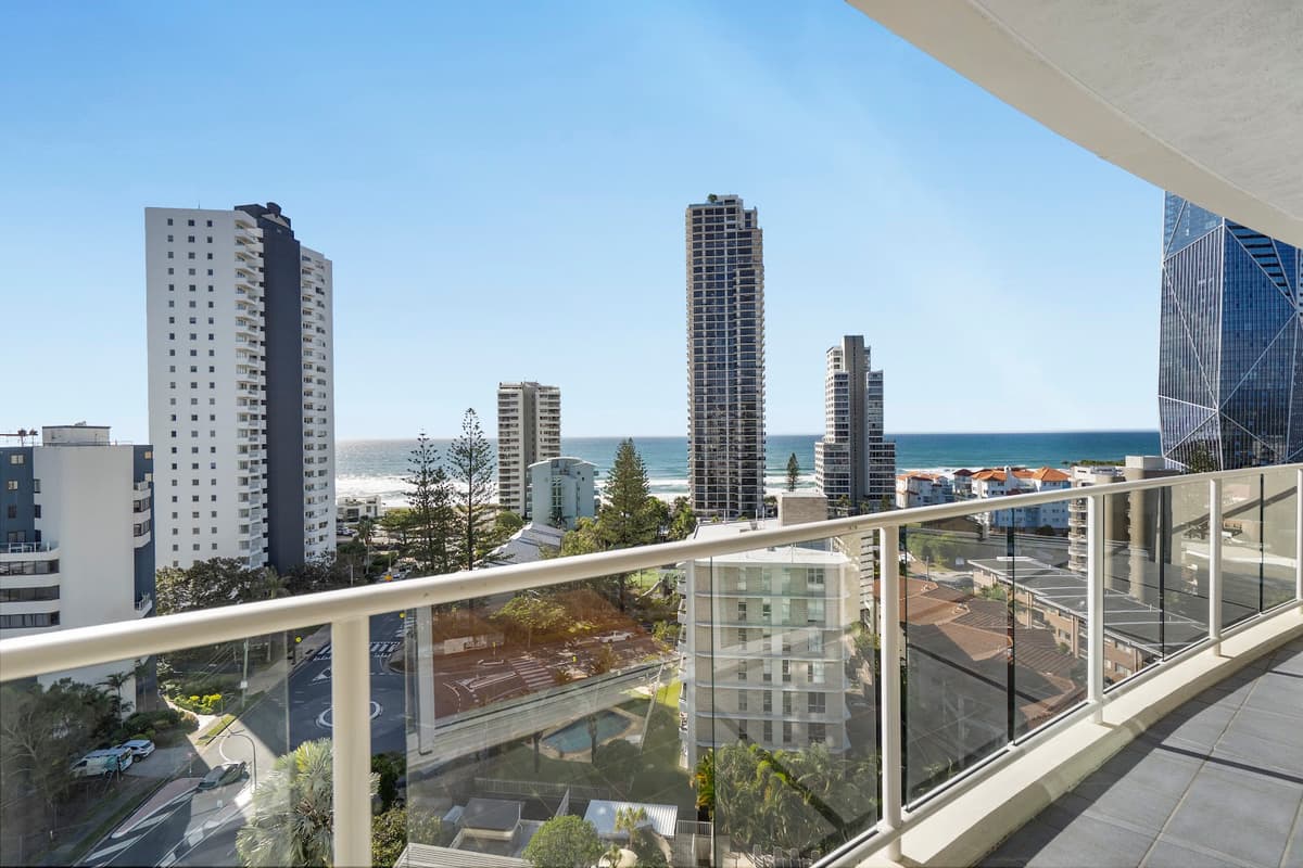 1006/18 Fern Street, Surfers Paradise