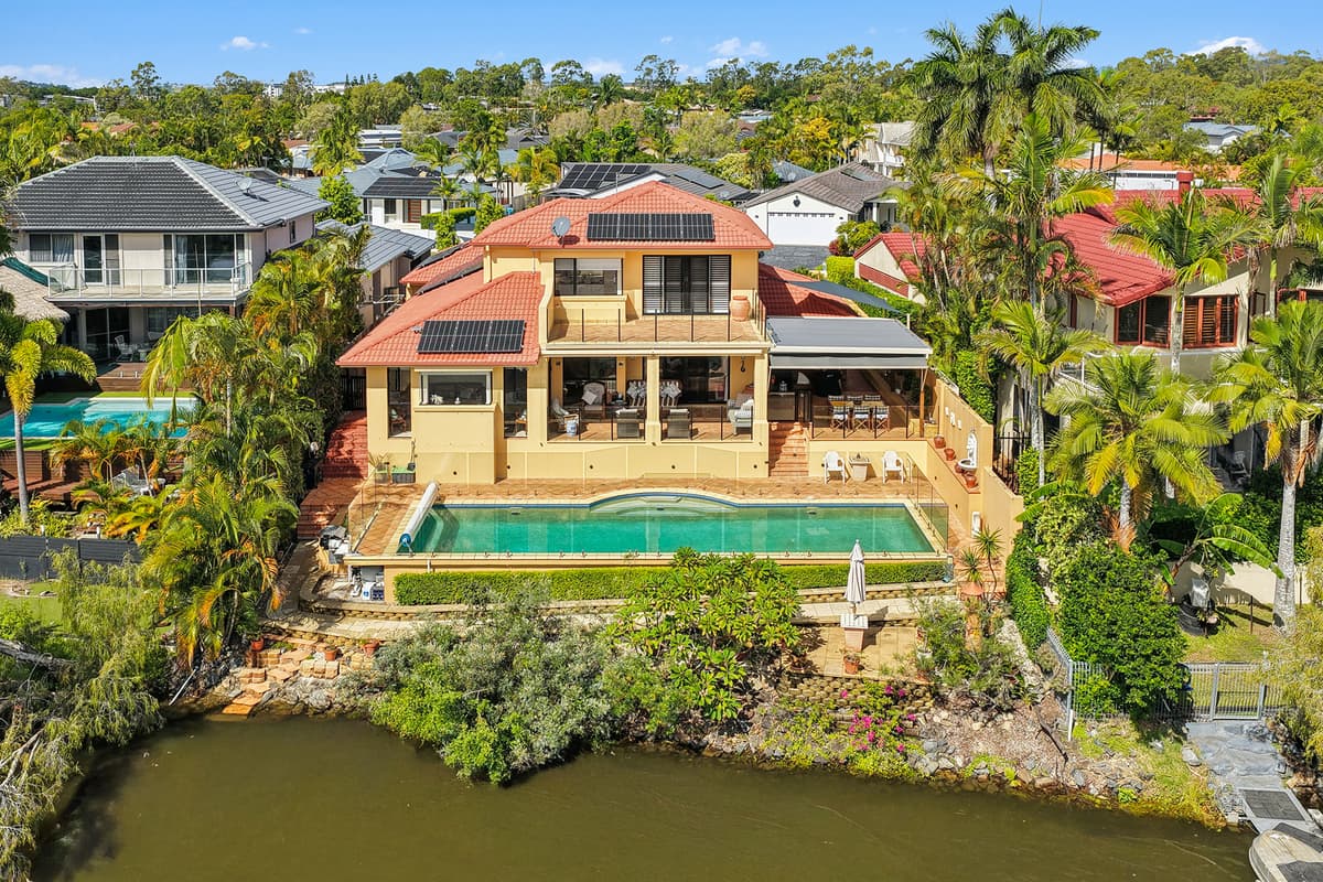 5 Blakehurst Place, Robina