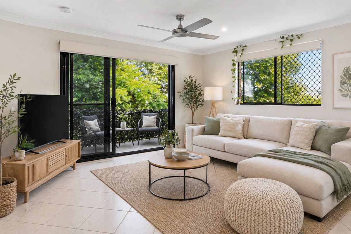 5/4 Milton Avenue, Paradise Point